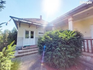 Tápiószecső, Szabadság utca, 79 m2-es, családi ház, 3 szobás