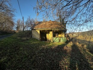 Eladó nyaraló Rezi, földszint