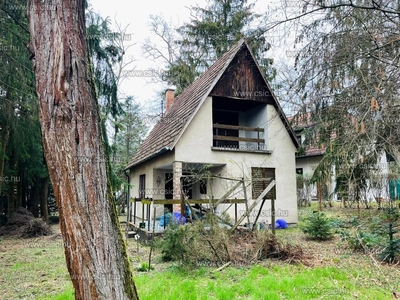Eladó felújítandó ház - Esztergom