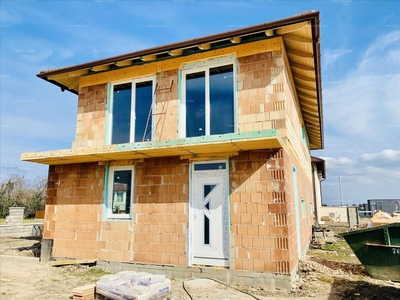 Eladó új építésű ház - Siófok