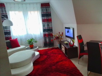 Eladó újszerű állapotú lakás - Debrecen