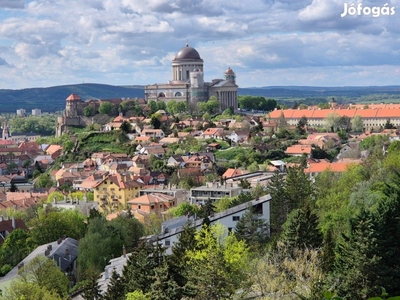 Eladó lakóövezeti telek