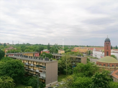 Eladó átlagos állapotú lakás - Budapest X. kerület
