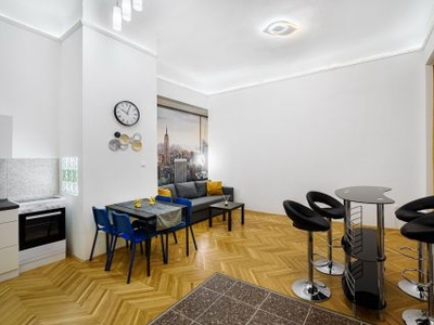 Eladó Lakás, Budapest 5 kerület Reáltanoda utcában - 2 szobás - szép, felújított lakás