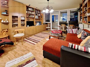 Eladó újszerű állapotú panel lakás - Budapest VIII. kerület