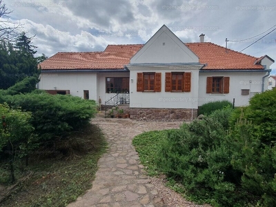 Eladó családi ház - Cserkút, Zrínyi Miklós utca