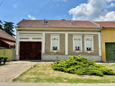 Eladó családi ház - Elek, Táncsics utca 27.