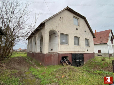 Eladó családi ház - Nagyecsed, Bocskai István utca