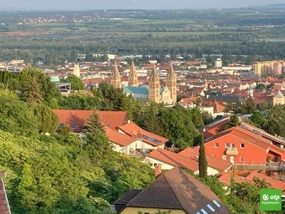 Eladó családi ház - Pécs, Baranya megye