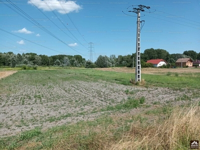 Eladó külterületi telek - Dabas, Sári