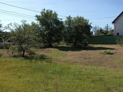 Eladó lakóövezeti telek - Erdőkertes, Pest megye