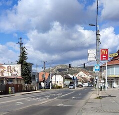 Eladó üzleti Budaörs, Kertváros