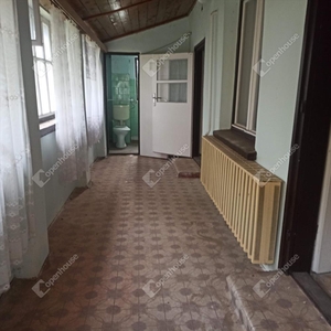 Eladó felújítandó ház - Tiszajenő