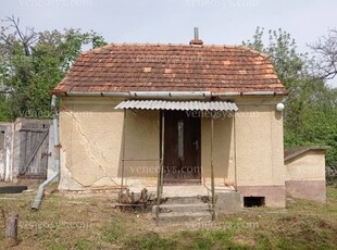 Eladó nyaraló Galambok