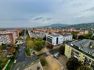 Eladó téglalakás Pécs