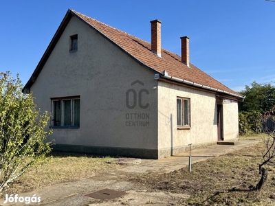 Debreceni eladó tégla családi ház