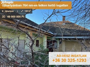 Újhartyánban egy 764 nm-es telken kettő ingatlan eladó!!!!!!