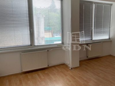 Budapest XIV. kerület, Törökőr, B kat.Irodaház I.em. 22 m² iroda