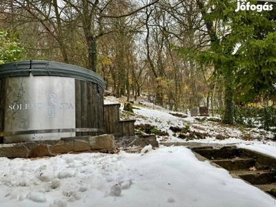 Noszvaj szívében, egy csodaszép beleszeretős házikó!