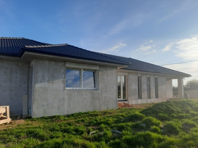 Eladó új építésű ház - Mikepércs