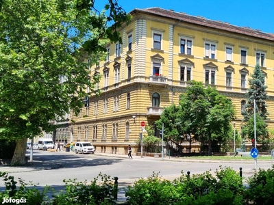 Városligeti fasoron eladó polgári lakás - VI. kerület, Budapest - Lakás