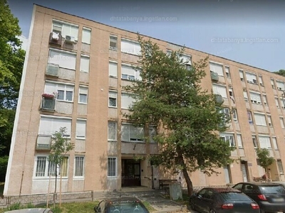 Eladó tégla lakás - Tatabánya, Komáromi utca