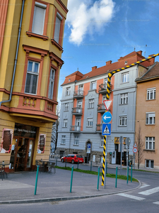 Kiadó tégla lakás - Győr, Rónay Jácint utca