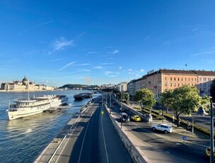 Eladó téglalakás Budapest, II. kerület, Bem rakpart, földszint