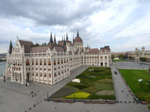 Eladó Lakás, Budapest 5 kerület Kossuth tér