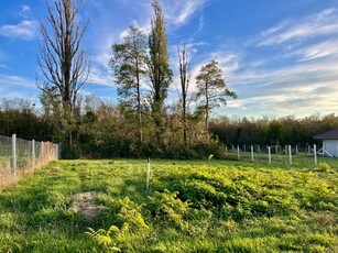 Eladó telek Balatonszárszó