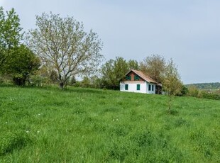 Kiadó Ház, Pest megye Budakeszi