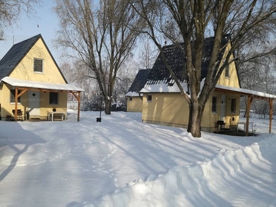 Eladó szálloda, hotel, panzió - Mezőkövesd, Bazsarózsa utca 1.