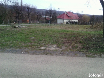 Zártkert Zalaegerszeg besenyőhegyen eladó