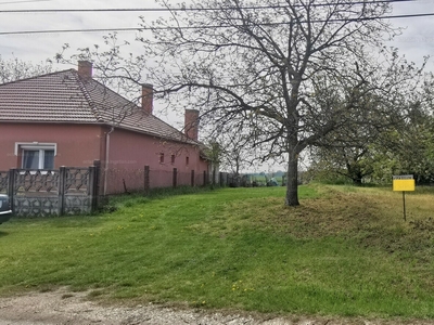 Eladó lakóövezeti telek - Komárom, Koppánymonostor