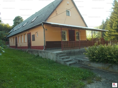 Eladó szálloda, hotel, panzió - Domaháza, Dózsa György út 77.