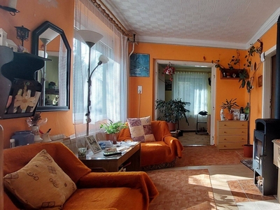 Kétlakásos családi ház Pusztaszabolcson eladó - Pusztaszabolcs, Fejér - Ház