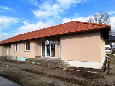 újépítésű, Monor, ingatlan, ház, 73 m2, 59.850.000 Ft