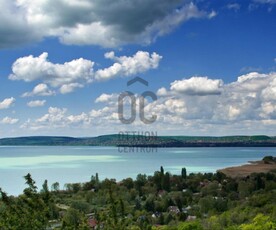 Eladó telek - Balatonalmádi