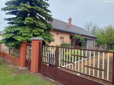 Bőnyön családiház eladó - Bőny, Győr-Moson-Sopron - Ház