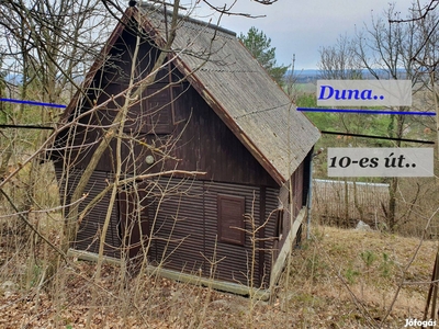 Leányfalu hegyoldalban 2 szintes mesebeli faház eladó! - Leányfalu, Pest - Nyaralók, üdülők