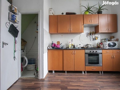 Eladó lakás - Budapest XXI. kerület, Károli Gáspár utca