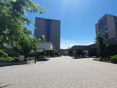 Eladó üzlethelyiség Budapest, XIV. kerület, Csertő park