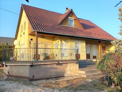 Székesfehérvár, ingatlan, ház, 180 m2, 69.900.000 Ft