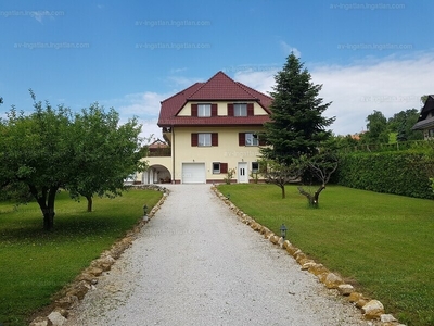 Eladó családi ház - Gyenesdiás, Felsődiás