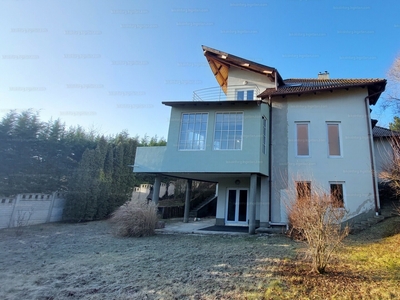 Eladó családi ház - Piliscsaba, Golgota utca