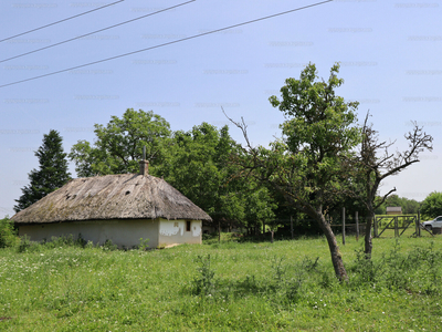 Eladó külterületi telek - Balatonberény, Somogy megye