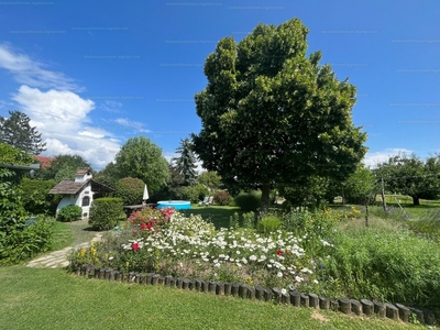 Eladó szálloda, hotel, panzió - Harkány, József Attila utca