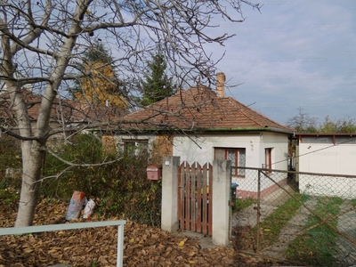 Eladó családi ház - Érd, Zoltán utca 12.