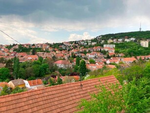 Kiadó családi ház, albérlet Pécs, Havihegy, Kisboldogasszony utca, 1. emelet