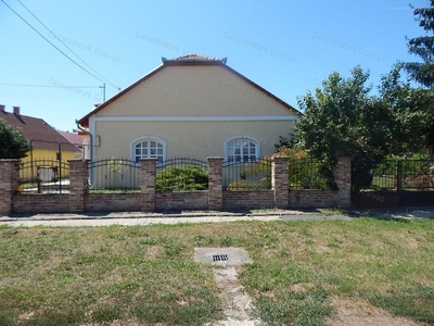 Szarvas, Szarvas, ingatlan, ház, 230 m2, 45.000.000 Ft